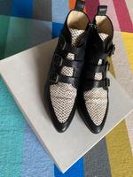 Jimmy Choo Stiefelette Schwarz Weiß 37 Hamburg - Wandsbek Vorschau