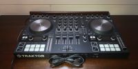 Traktor S4 MK3,unbenutzt,Traktor 3 Pro, DJ Controller,Konsole Essen - Essen-Stadtwald Vorschau