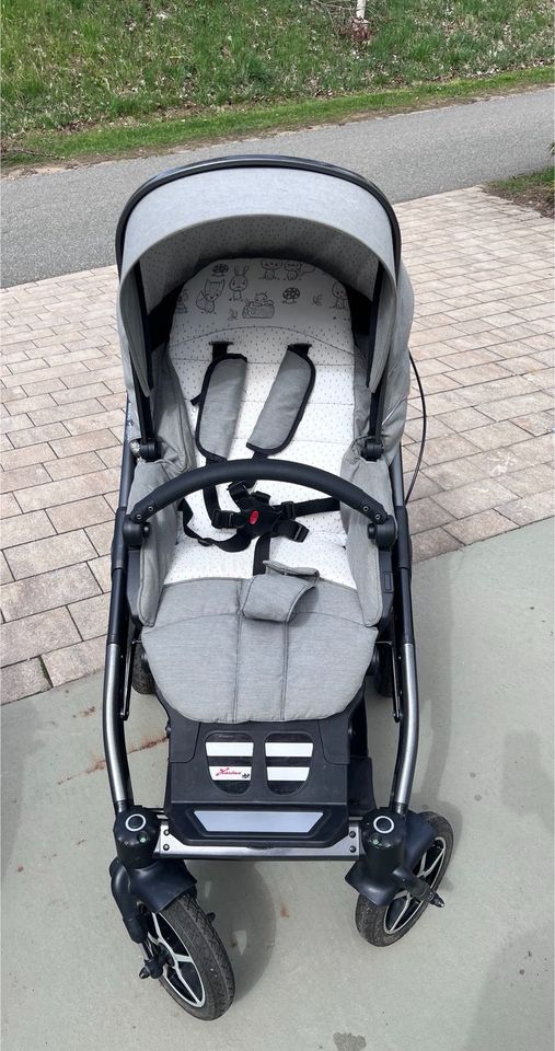 Kinderwagen Hartan GTS R1 mit Regenschutz und Sonnenschutz in Oberviechtach