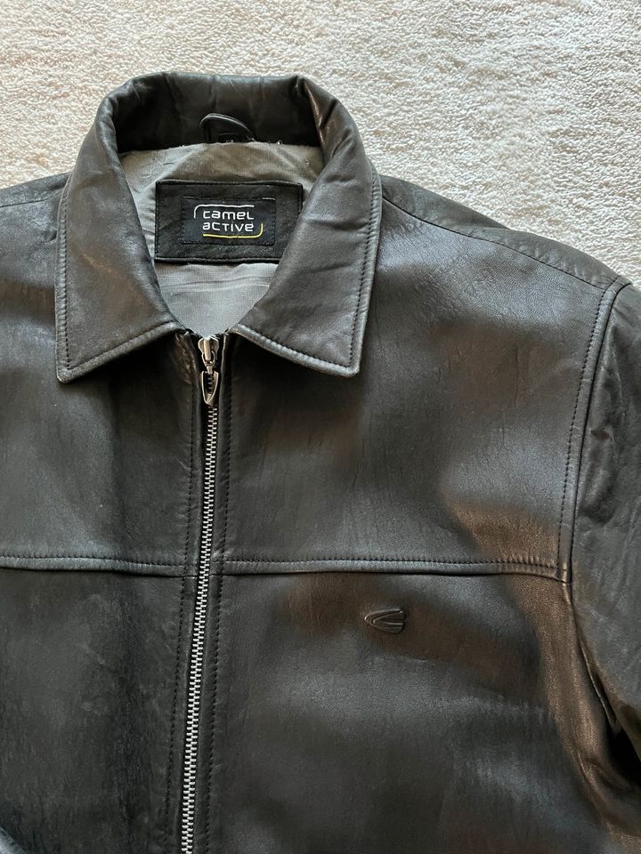 Kult Lederjacke Camel Gr. 54 in Moringen