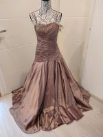 Wunderschönes Abendkleid/Ballkleid Gr. 40 Baden-Württemberg - Fellbach Vorschau