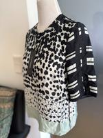 Strenesse T-Shirt Hemd 100% Seide Gr. 38 blau schwarz Hannover - Mitte Vorschau