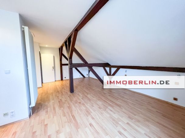 IMMOBERLIN.DE - 2023 saniertes Haus mit sehr angenehmem Ambiente im Ortskern in Werneuchen