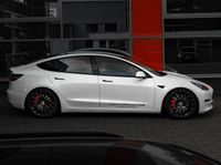 TESLA MODEL 3 STARTECH TIEFERLEGUNGSFEDERN 30/30mm INKL. EINBAU Nordrhein-Westfalen - Schmallenberg Vorschau