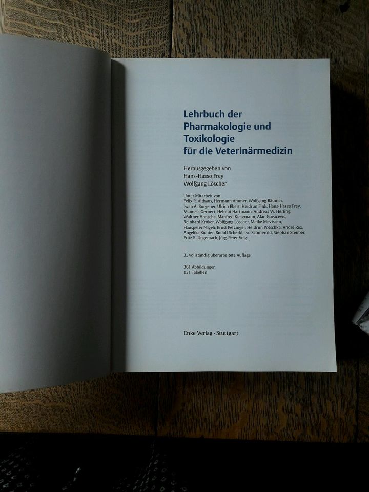 Lehrbuch der Pharmakologie und Toxikologie für die Veterinärmediz in Poing