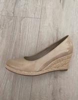 Marco Tozzi- Keilpumps in der Farbe beige Nordrhein-Westfalen - Augustdorf Vorschau