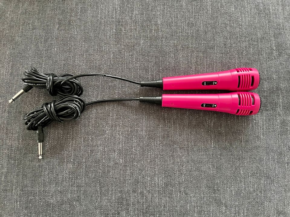 2 Mikrofone mit Klinke-Anschluss, pink in Paderborn