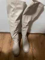 Kniehohe Stiefel in beige Größe 39 Bayern - Rückersdorf Vorschau