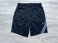 ❤️ Kurze Sporthose / Shorts, NIKE, Dri Fit, schwarz, Gr. 137-147 Baden-Württemberg - Bissingen an der Teck Vorschau