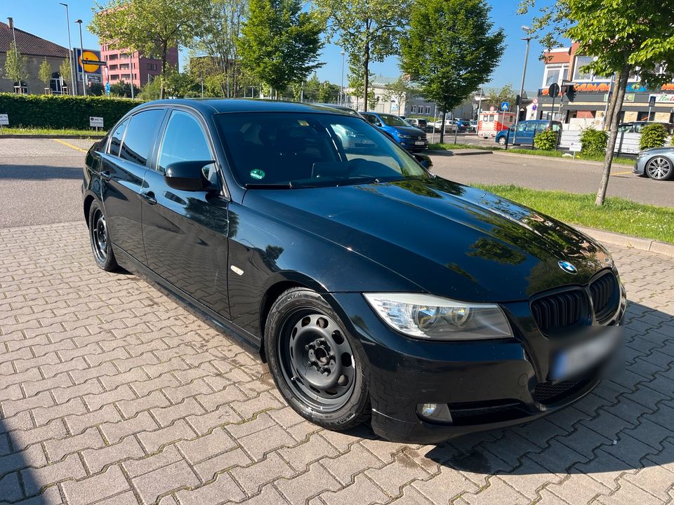 BMW e90 FACELIFT TÜV bis 2026 in Pforzheim