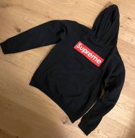 Hoodie „Supreme“, Gr. XS, schwarz, kaum getragen Niedersachsen - Seevetal Vorschau