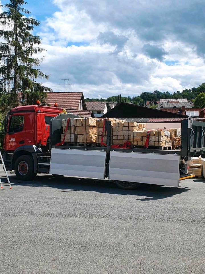 Baggerarbeiten GaLa Bau Außenanlagen Natursteinhandel Transporte in Weismain