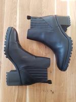 schwarze Zara Stiefelette 41 Stuttgart - Stuttgart-West Vorschau