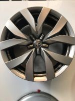 20 Zoll Original VW Felgen für VW Touareg III(CR)2018 (5940) Nordrhein-Westfalen - Hamm Vorschau