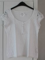 Weißes Shirt Spitze mit Knopfleiste von H&M Gr.42 44 46 Hessen - Dautphetal Vorschau