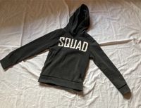 Anthrazit farbener Squad Hoodie Gr 134/140 Westerwaldkreis - Großholbach Vorschau