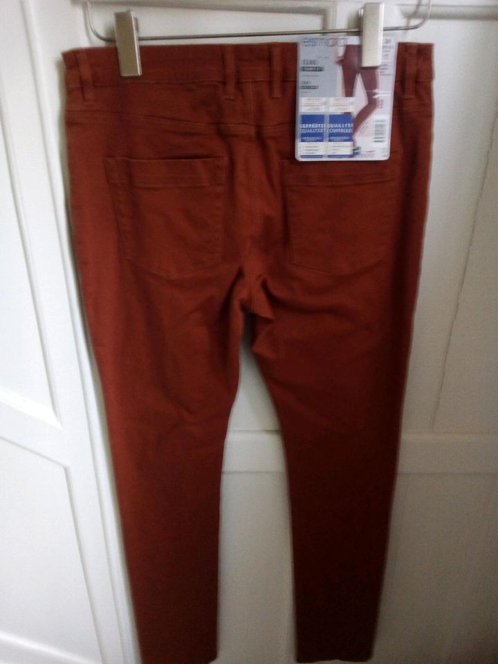 Curryfarbene Jeans Gr.38 * neu* in Centrum