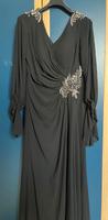 Schwarzes Kleid Bayern - Roth Vorschau