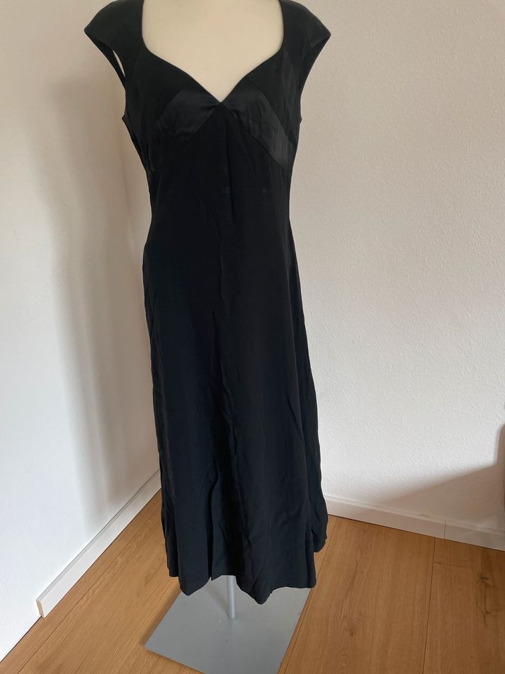 ESCADA Kleid Gr.38 schwarz  Gala in Wiesbaden