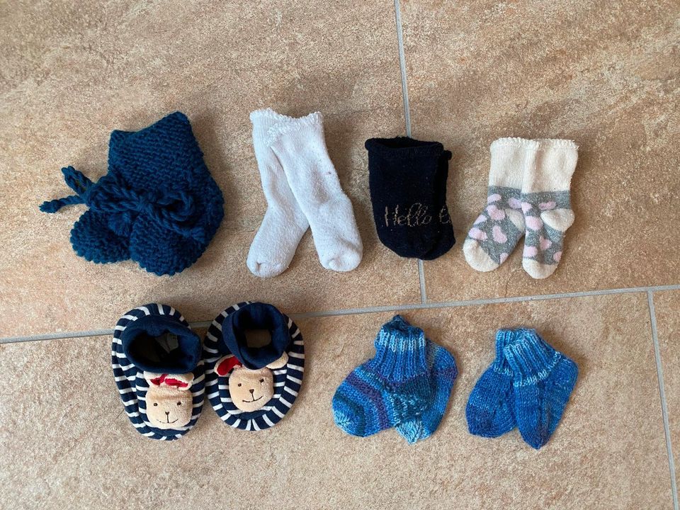 XXL Konvolut Babykleidung Gr. 50/56 in Haan