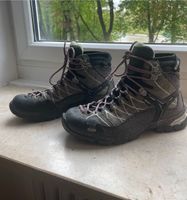 Salewa Wanderschuhe Goretex Gr 39 ALP TRAINER MID GTX München - Au-Haidhausen Vorschau