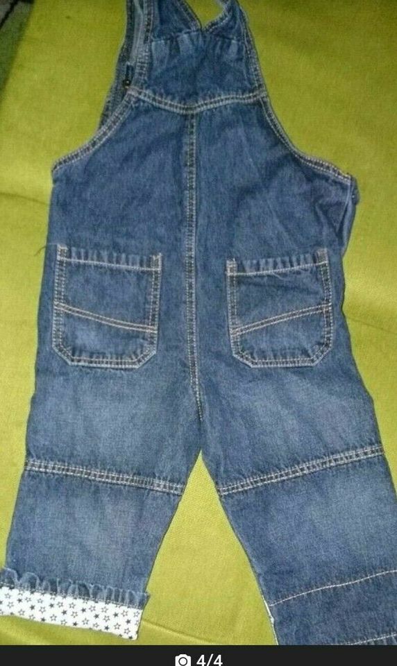 Jeans Latzhose baby gr.74 in Geisenhausen