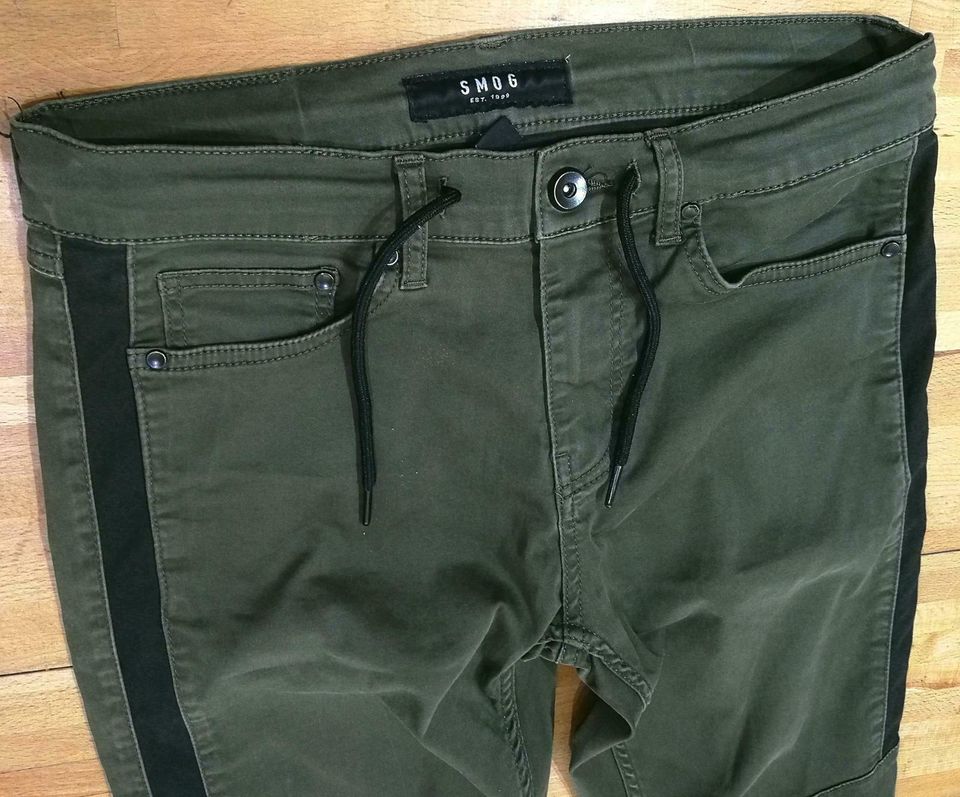 New Yorker grüne Stretch Chino hose mit Bündchen Gr. S in Duisburg