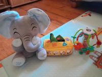 Baby Spielzeug Paket, Ball, sprechender Elefant, Tücher Packung Sachsen - Leubsdorf Vorschau
