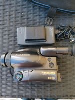 Panasonic VHS Kamera mit Tasche und Akkus plus Ladestation Niedersachsen - Seelze Vorschau