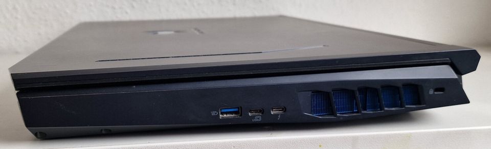 Acer Predator Helios 700 Gamer - i7, 32GB, RTX2080, SSD, 144Hz in Kirchhundem