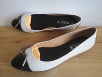 Damen Schuhe Ballerinas Loafers Tod's Gr 40,5 weiß schwarz Leder Duisburg - Rheinhausen Vorschau