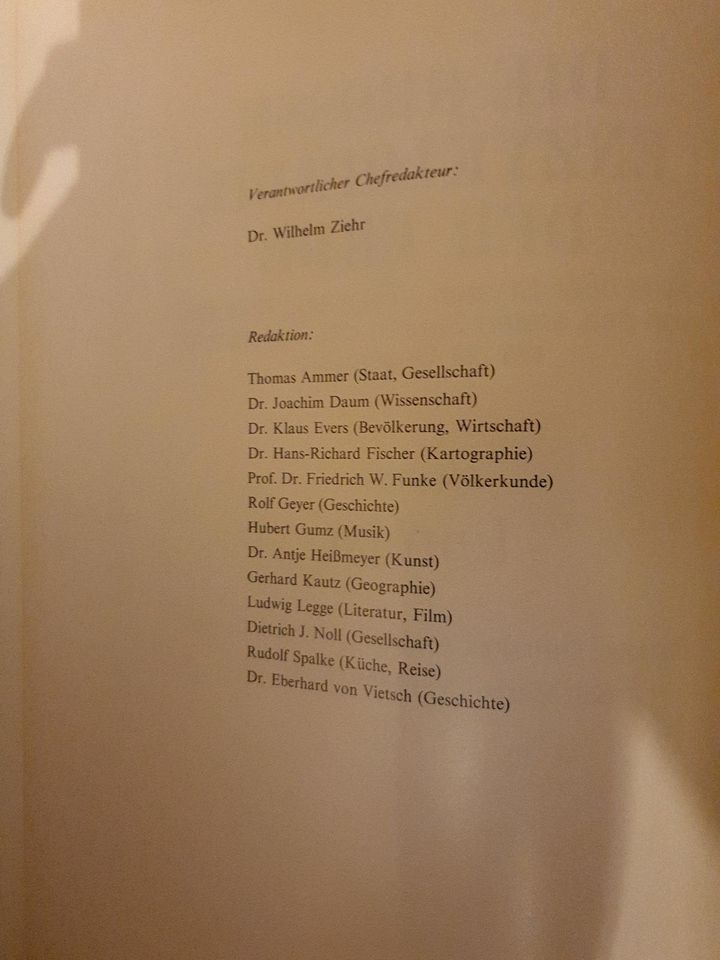 Die grosse Enzyklopädie der Erde 1-15   Novara 1970 in Berlin