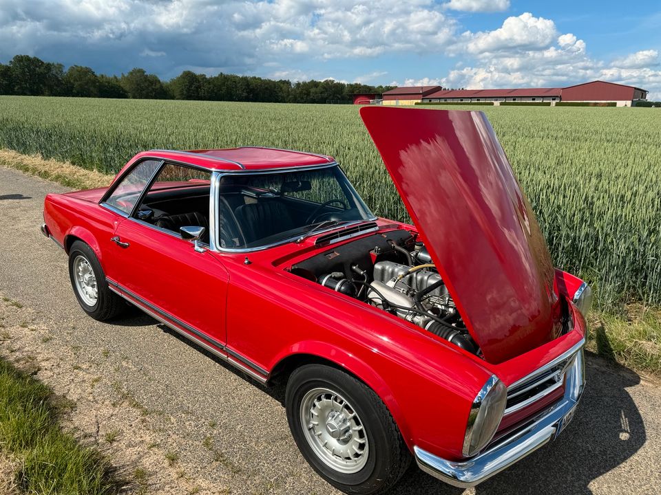 Mercedes-Benz SL 280 PAGODE (W113) in Bad Homburg