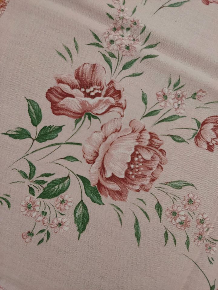 Süße Tischdecke, Pastell-Rosa, Blumenprint, Baumwolle in Düsseldorf