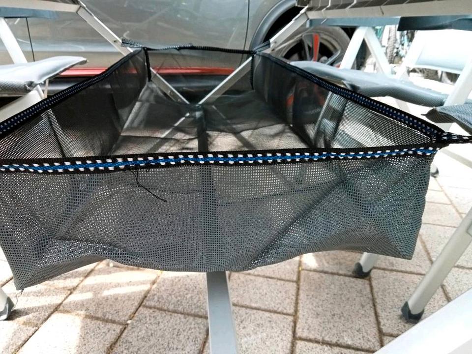 1x Crespo Camping Deluxe XL Stühle,Brunner Titanium Next 4 Tisch in Weihenzell