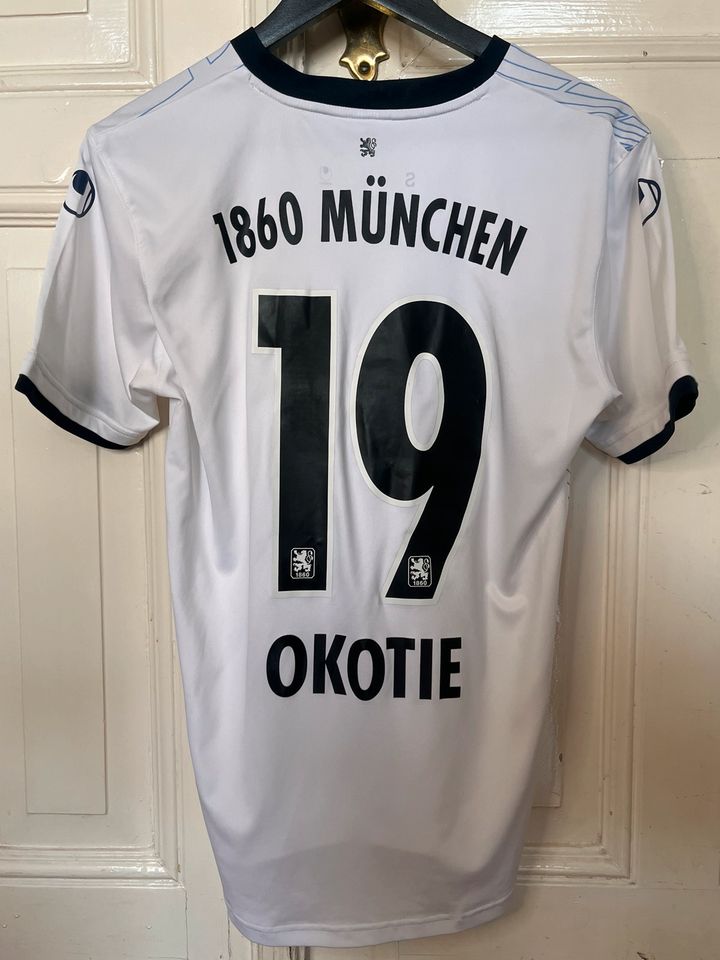 1860 München Trikot 2014/2015 Auswärts Okotie weiß Größe S in Kiel
