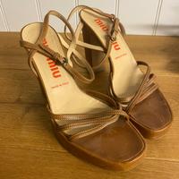 Miu Miu Sandalen Plateau / Blockabsatz / Größe 37.5 - 38 Hessen - Weilburg Vorschau