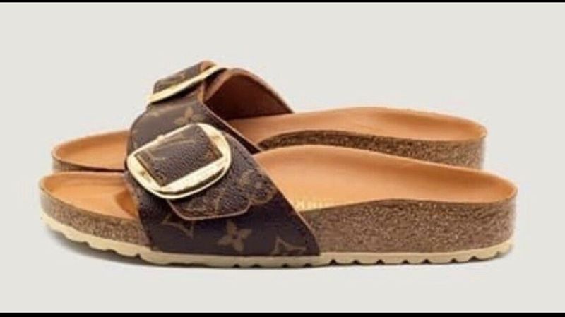 birkenstock louis vuitton prezzo