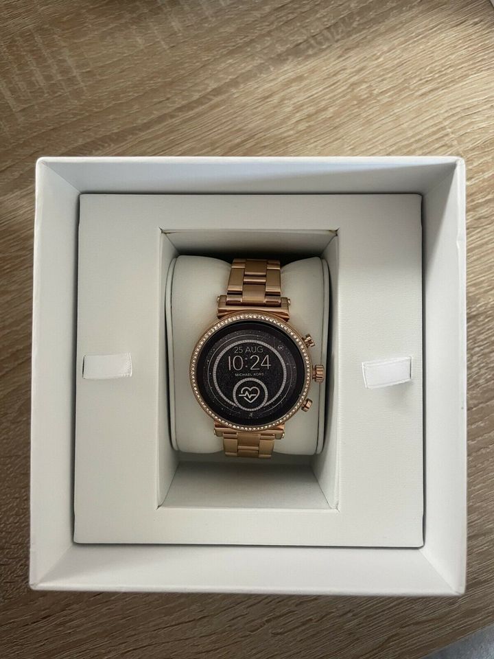 Michael Kors Access Smart Watch Sofie Roségold MKT5063 in Bielefeld -  Brackwede | eBay Kleinanzeigen ist jetzt Kleinanzeigen