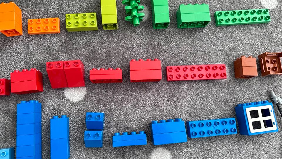 LEGO Duplo 6052 Große Bausteinkiste vollständig in Dreieich