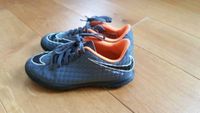 Nike Fußballschuhe Gr. 32 wie NEU orange grau Dresden - Prohlis-Nord Vorschau