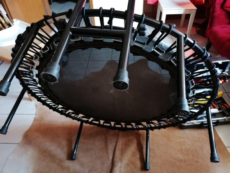 joka FIT Trampolin "Cacau", 110 cm, bis 120 kg, Stange, Zubehör in Moers