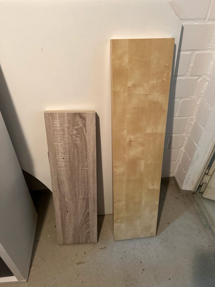 2 Wandregale Holz Optik in Oldenburg