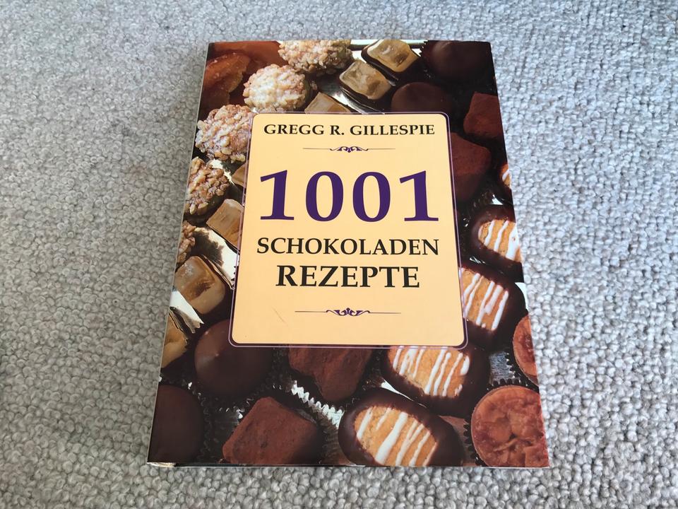 Backbuch / Rezepte rund um Schokolade: 1001 Schokoladenrezepte in Moers