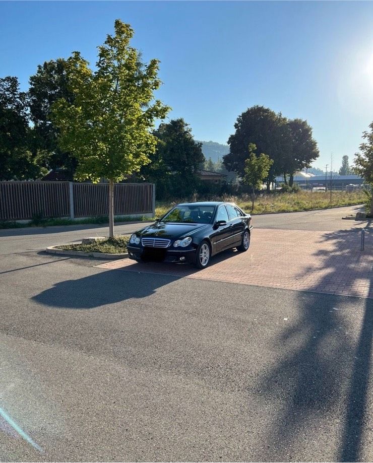 Mercedes C240, W203, Original V6 m. Sportfahrwerk AMG Style TÜV in Burladingen