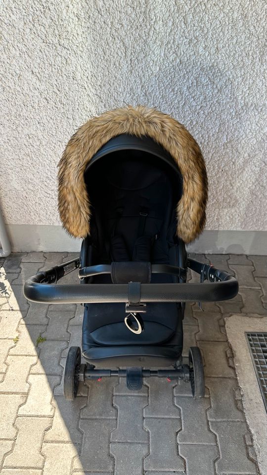 Anex Kinderwagen schwarz in Burghausen