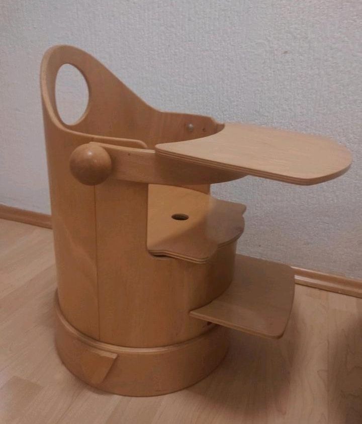 Luxuriös 3 in 1 Baby Designer Holz Hochstuhl Wipper Tisch Stuhl in Berlin
