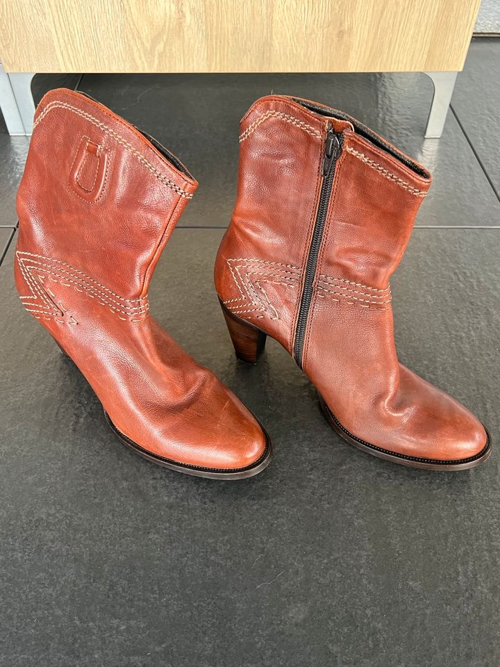 Leder Damen Stiefeletten in Duisburg