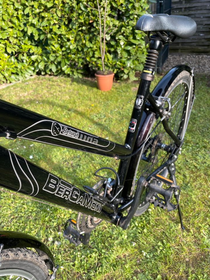 Bergamont Beluga Damen Trecking Rad 28 Zoll, Shimano Deore LX in Grevenbroich