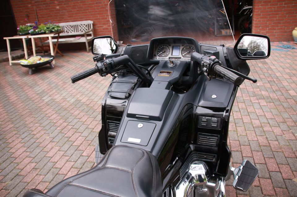 Honda Gold Wing Aspencade Erstbesitzer mit 18600 Meilen in Haale